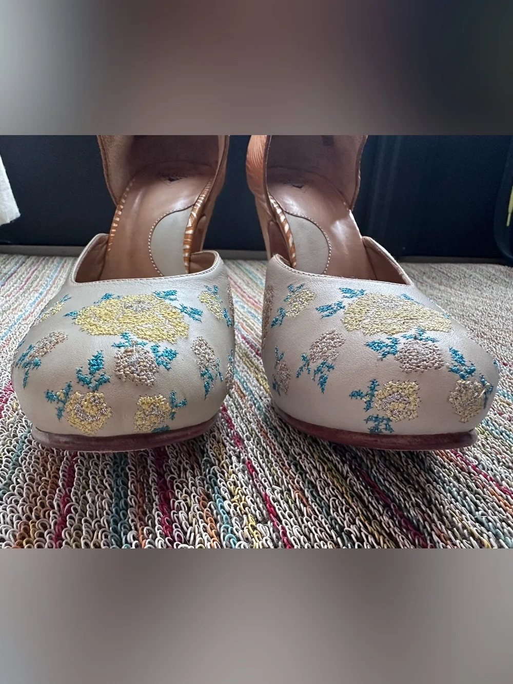 Fluevog NEARLY NEW W BOX Miracles Flora embroidered MJ platform heel-8 (fit 7.5)